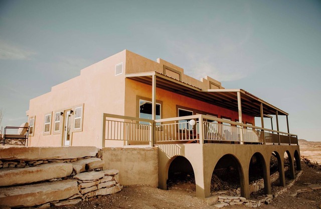 Casa Abuelo Loco, Terlingua's Premier Vacation Rental