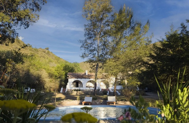 Casa al pie de la Montaña con Cama King, Pileta y Mesa de Pool