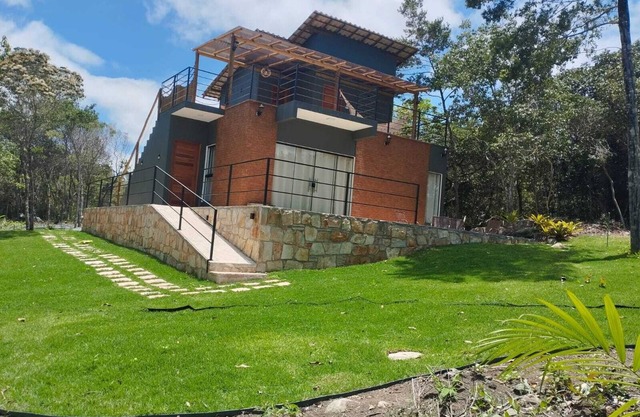 Casa Beija-flor in Vale do Capão, close to beautiful trails and waterfalls
