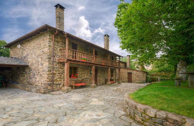 Casa Bouza