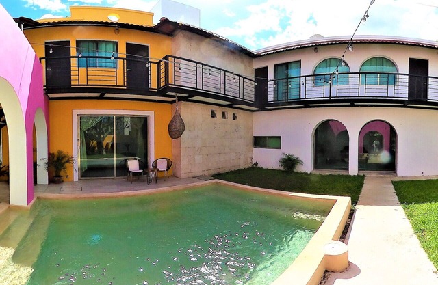 CASA BUGAMBILIAS12 BEDROOMS, 10 BATHROOMS GREAT LOCATION IN MÉRIDA YUCATÁN