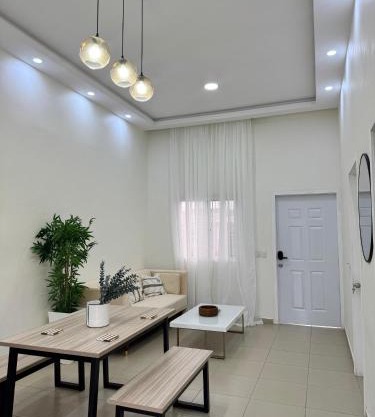 Casa cómoda cerca Aeropuerto Palmerola fácil acceso