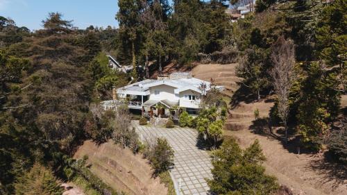 Casa com lareira nas montanhas perto do Capivari