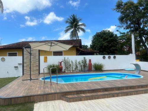 Casa com piscina - Praia da Penha