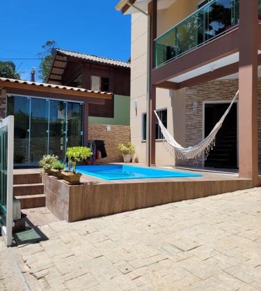 Casa com Piscina na praia mole