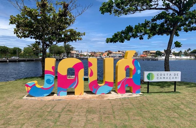 Casa Completa com piscina, 800m da praia de Jauá