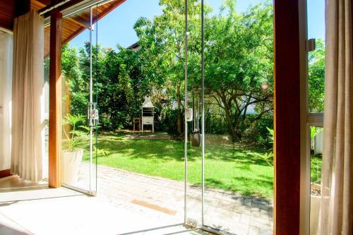 Casa Container perto da Praia TJ3949