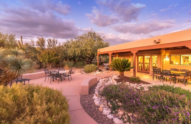 Casa Coralina - A hidden treasure in Tanque Verde Valley