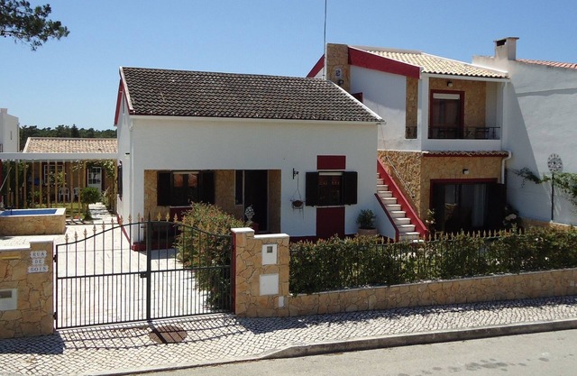 Casa da Lagoa (Near the Beach)
