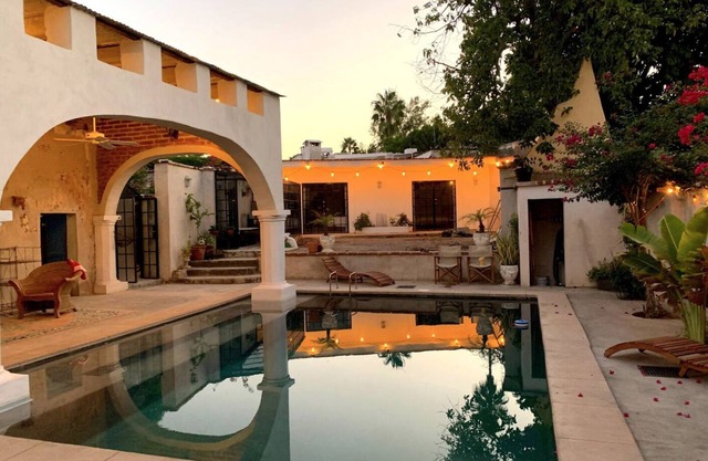 Casa de Flaco- Beautiful indoor outdoor living experience in the heart of Alamos