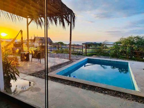 Casa de Playa con Piscina Privada