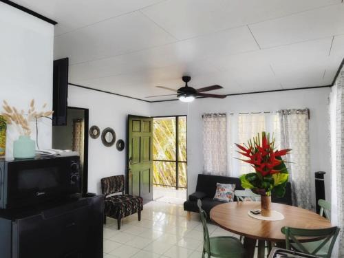 Casa Emma Quepos