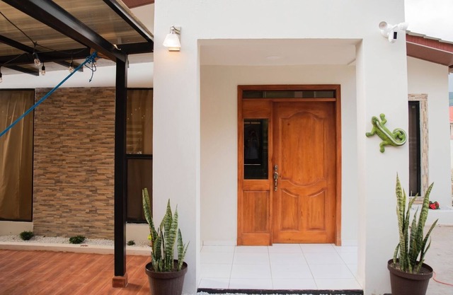 Casa en Residencial Luna Maqui. Seguridad 24/7