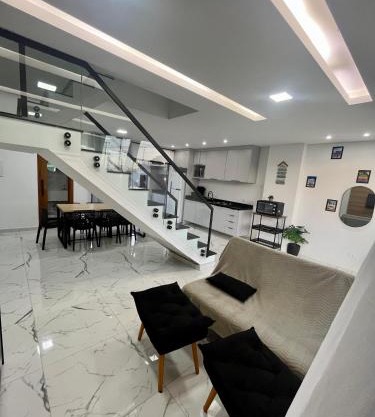 Casa guaratuba com piscina direito