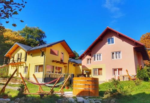 Casa Iulia si Bogdan