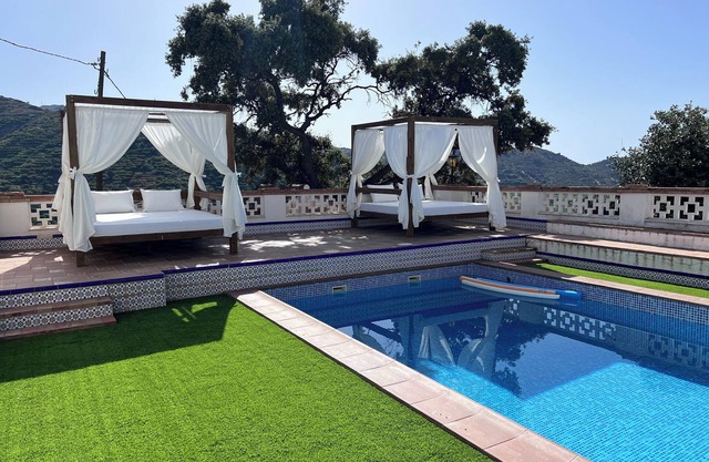 Casa La Loma, tu Cabaña de Madera en un Entorno Natural