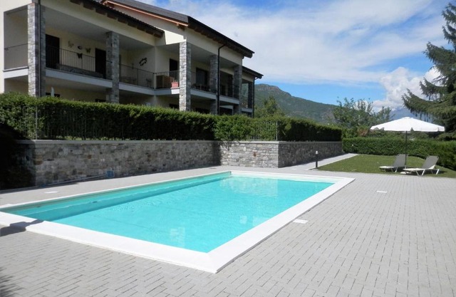 Casa Lella with pool and garden