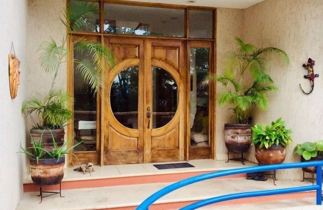 Casa Linda con vista al mar y a las montañas en casa elegante