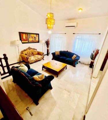 Casa Lomas en Zona Dorada, 5 minutos de la playa