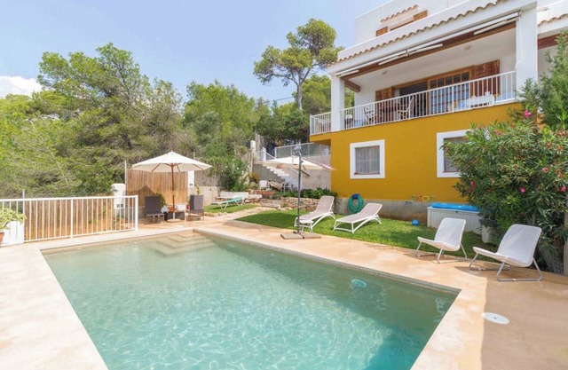 Casa Mar: House in Ibiza Near the Beach, With Private Pool and a Beautiful View