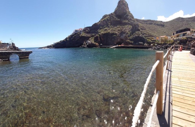 Casa MarySol Tamaduste 12m from the Sea, Terrace & BBQ