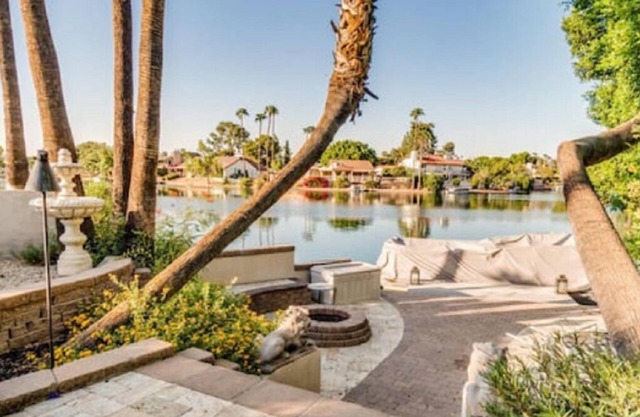 Casa Mesa on the Lake