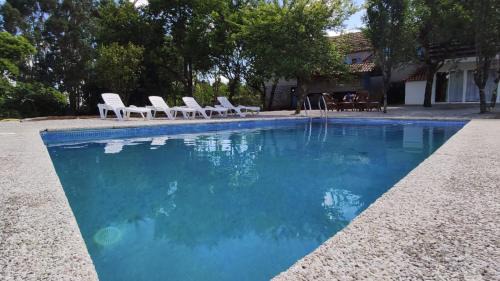 Casa rural con piscina y barbacoa en las Rias Baixas