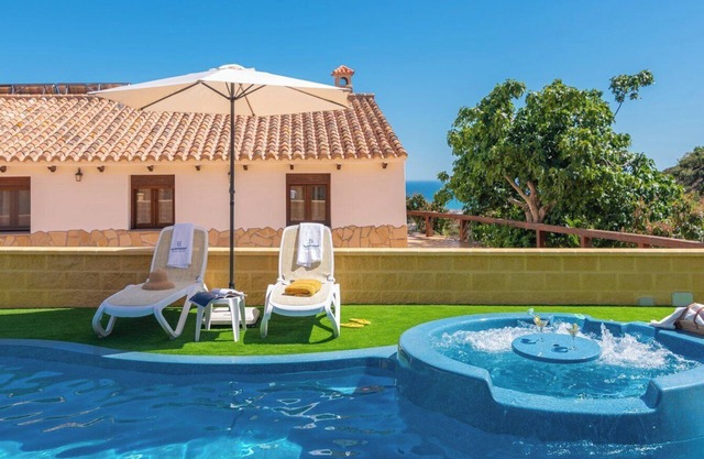 Casa Rural Los Aleses Vélez-Málaga by Ruralidays