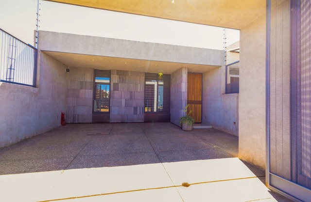 Casa un Solo Piso, 2 min Hospital Real San Lucas