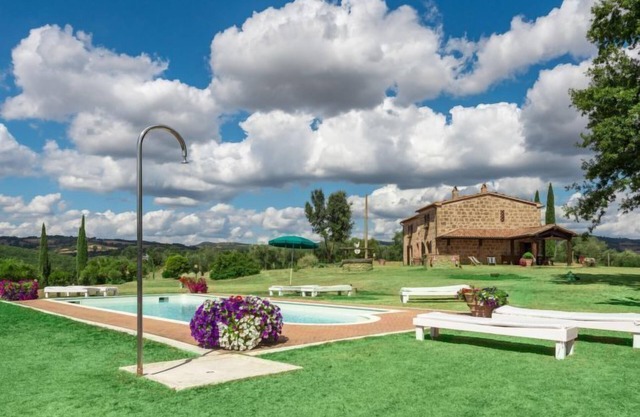 Casale Poggio Lupinaio by Interhome