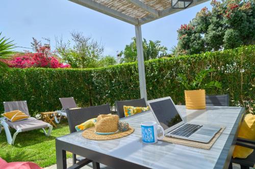 Casara Dos - 2 Dormitorios - Torre con Acceso Privado a la Playa de Zahora