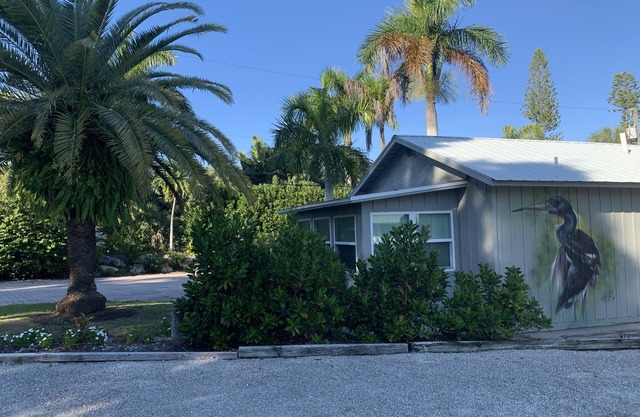 Casey Key Beach Getaway