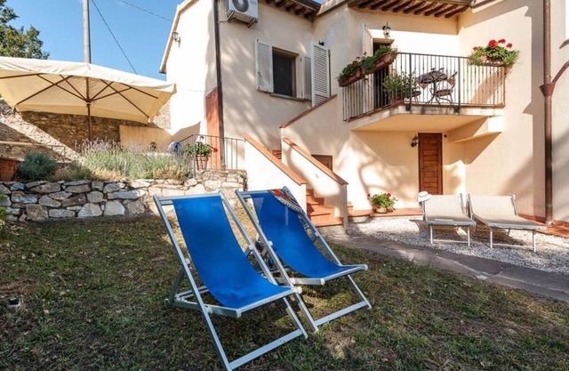 Casina Montenero Comfortable holiday residence