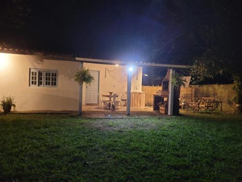 Casinha Grão de Areia de frente para o mar