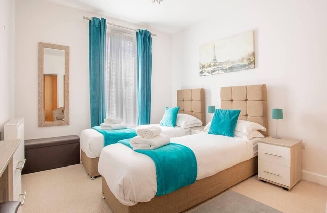 Castle Haven Apartment, Redhill