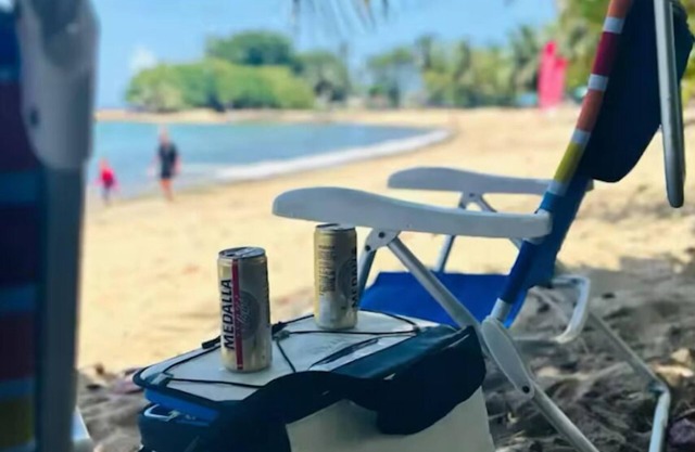 Catch some waves and chill, with high speed Wi-fi, washer & dryer.