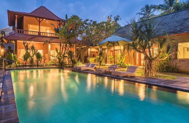Catching the real old Balinese architecture and ambiance