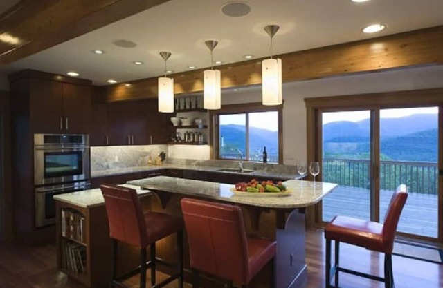 Catskills home overlooking the High Peaks