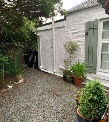 Cedarbank’s - 'Little Art House'