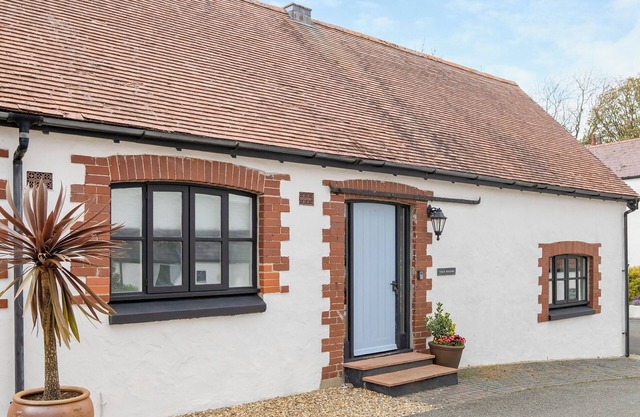 Celtic Retreat - UK6721