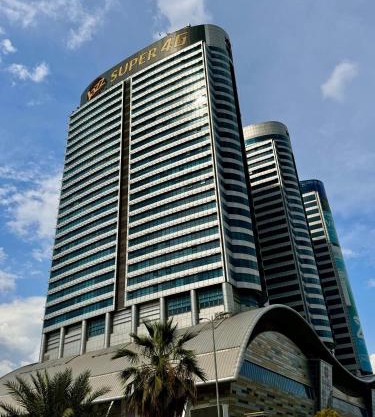 Centaurus Apartment Three Bed Mountain View