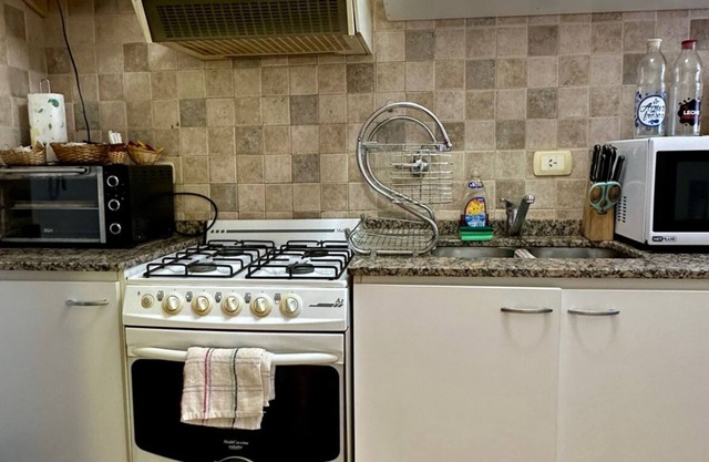 Centrally located Moreno apartment