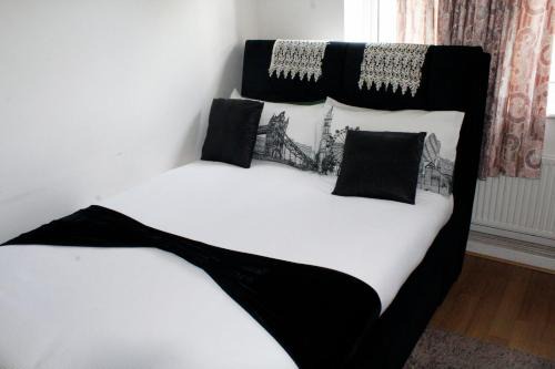 Central London rooms close to Portobello road