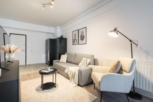 Central Residence Apartment 1008