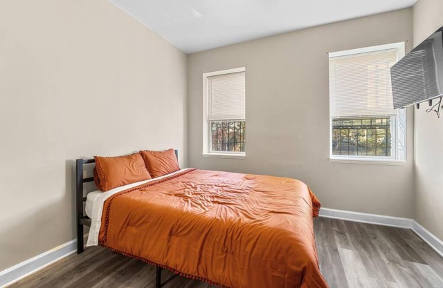 *Central Unit 4 Min from Medstar Hosp. *Free Park