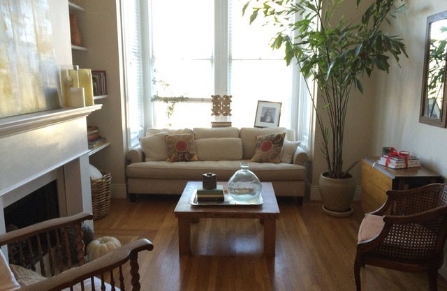 Centrally Located Historic Flat in San Francisco