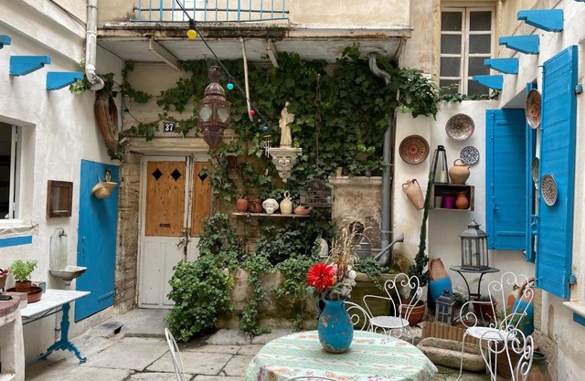 Centre ancien dans un calme unique dans Carpentras