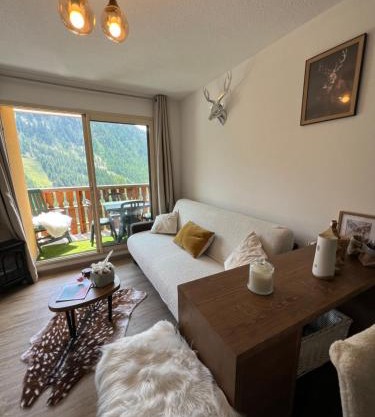 centre station incroyable appartement 2 chambres, Prestations et confort 4 étoiles, parking , terrasse vue panoramique, commerces et pistes à pieds, Tout pédestre, tout confort