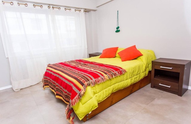 Centro cvico 4 personas