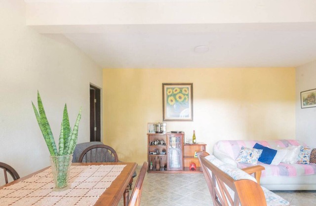 Chácara em Piracaia com Piscina e Montanha